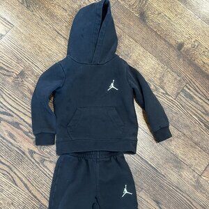 Nike Air Jordan Toddler 2T Sweatsuit matching set